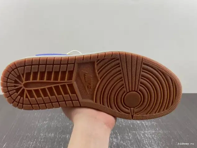 Rep x Travis Canary Scott 1 OG Air DZ4137-700 Jordan Low 0517